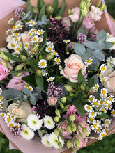 Load image into Gallery viewer, Boxed Bouquet