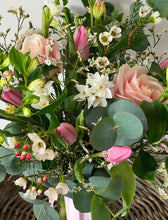 Load image into Gallery viewer, Mothers Day Week ~ Vase Arrangement