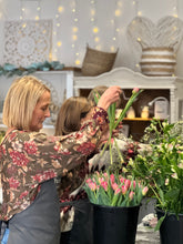Load image into Gallery viewer, Summer Hand Tied Posy Workshop - Sunday 6th July 2025 - 11am