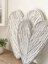 Load image into Gallery viewer, Grey Wash Willow Heart