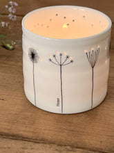 Load image into Gallery viewer, Tealight Holder &#39;Flowers&#39;
