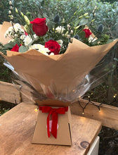 Load image into Gallery viewer, Christmas Boxed Bouquet
